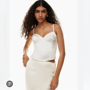 Wilfred DAZZLE SATIN BUSTIER |
Aritzia